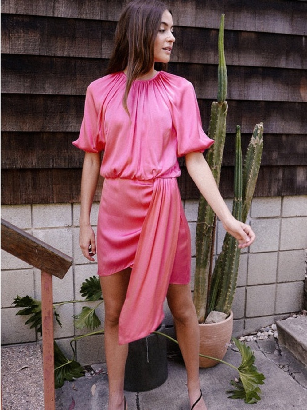 NWT SAYLOR Zula Coral Puff-Sleeve Satin Dress